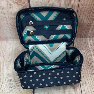 Thirty-One Navy and Teal Travel Bag